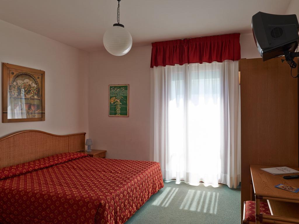 Capitol Hotel 4*